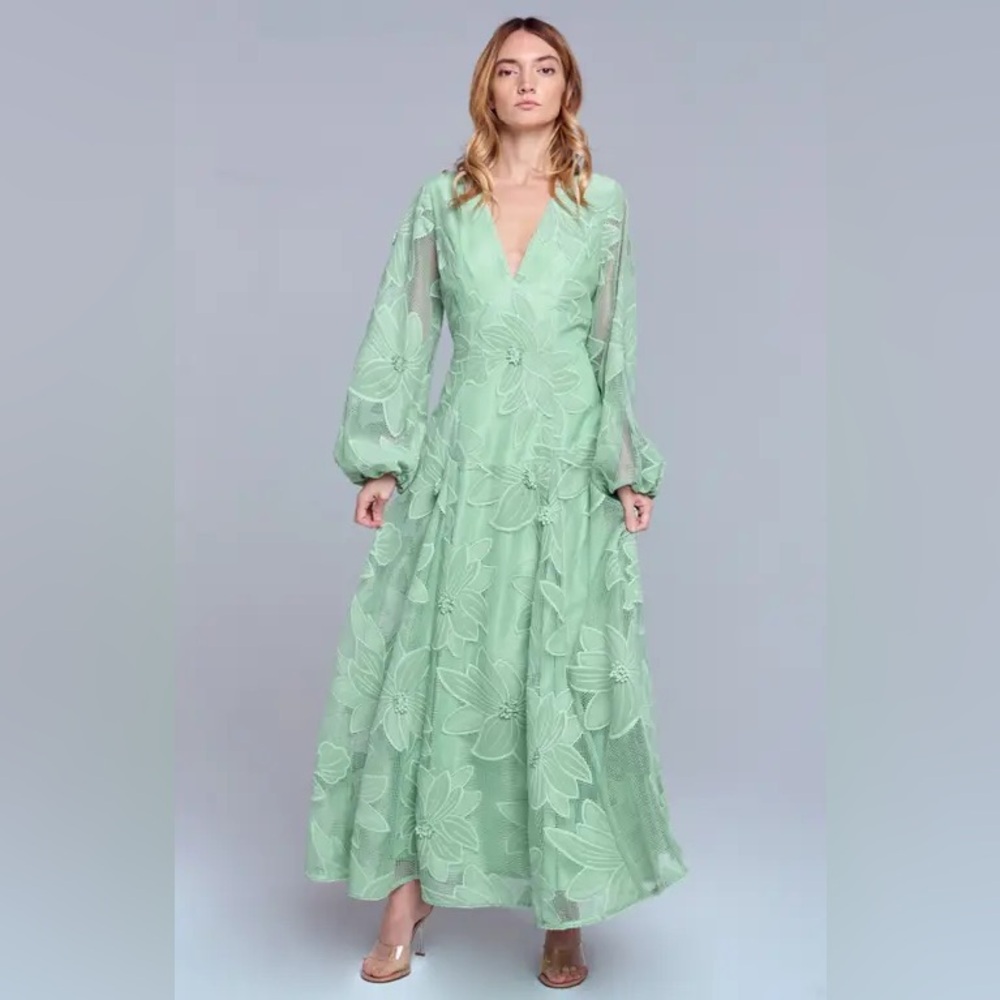 NWT Ciebon Sarilla Long Sleeve Lace Gown In Mint Maxi Dress Sz S